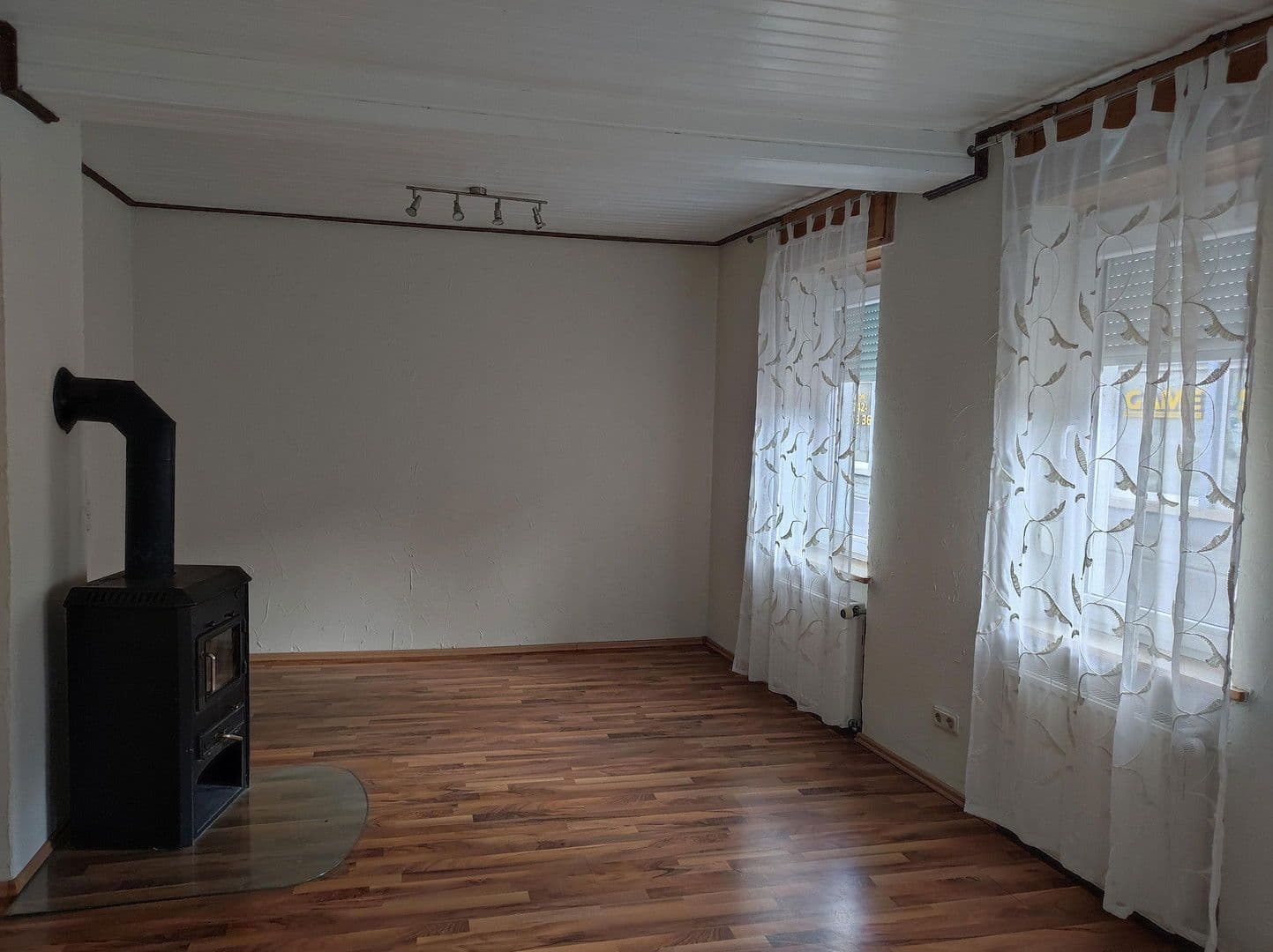 4 bedroom flat to rent, 80 m², Osthofen, Rhineland-Palatinate 4 bedroom flat to rent, 80 m², Osthofen, Rhineland-Palatinate