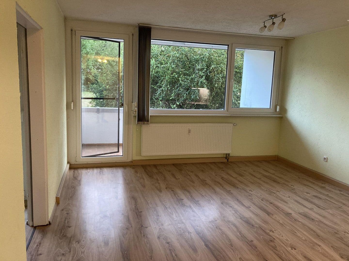 2 bedroom with open-plan kitchen flat to rent, 113 m², Staufeneckstraße 50, Eislingen/Fils, Baden-Württemberg 2 bedroom with open-plan kitchen flat to rent, 113 m², Staufeneckstraße 50, Eislingen/Fils, Baden-Württemberg