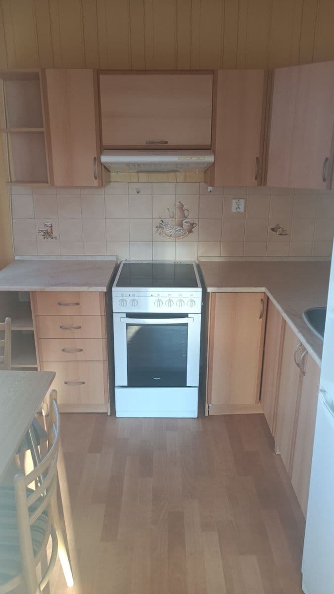 2 bedroom flat to rent, 46 m², Benešovská, Kladno, Středočeský Region 2 bedroom flat to rent, 46 m², Benešovská, Kladno, Středočeský Region