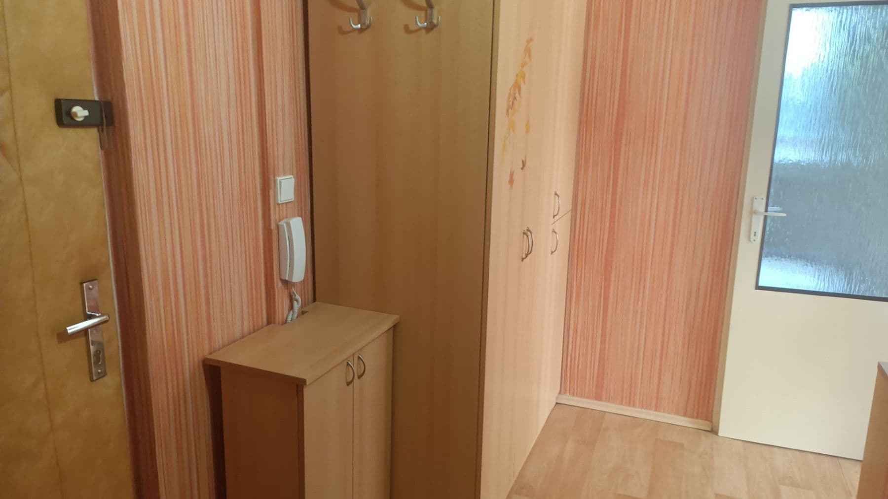 2 bedroom flat to rent, 46 m², Benešovská, Kladno, Středočeský Region 2 bedroom flat to rent, 46 m², Benešovská, Kladno, Středočeský Region