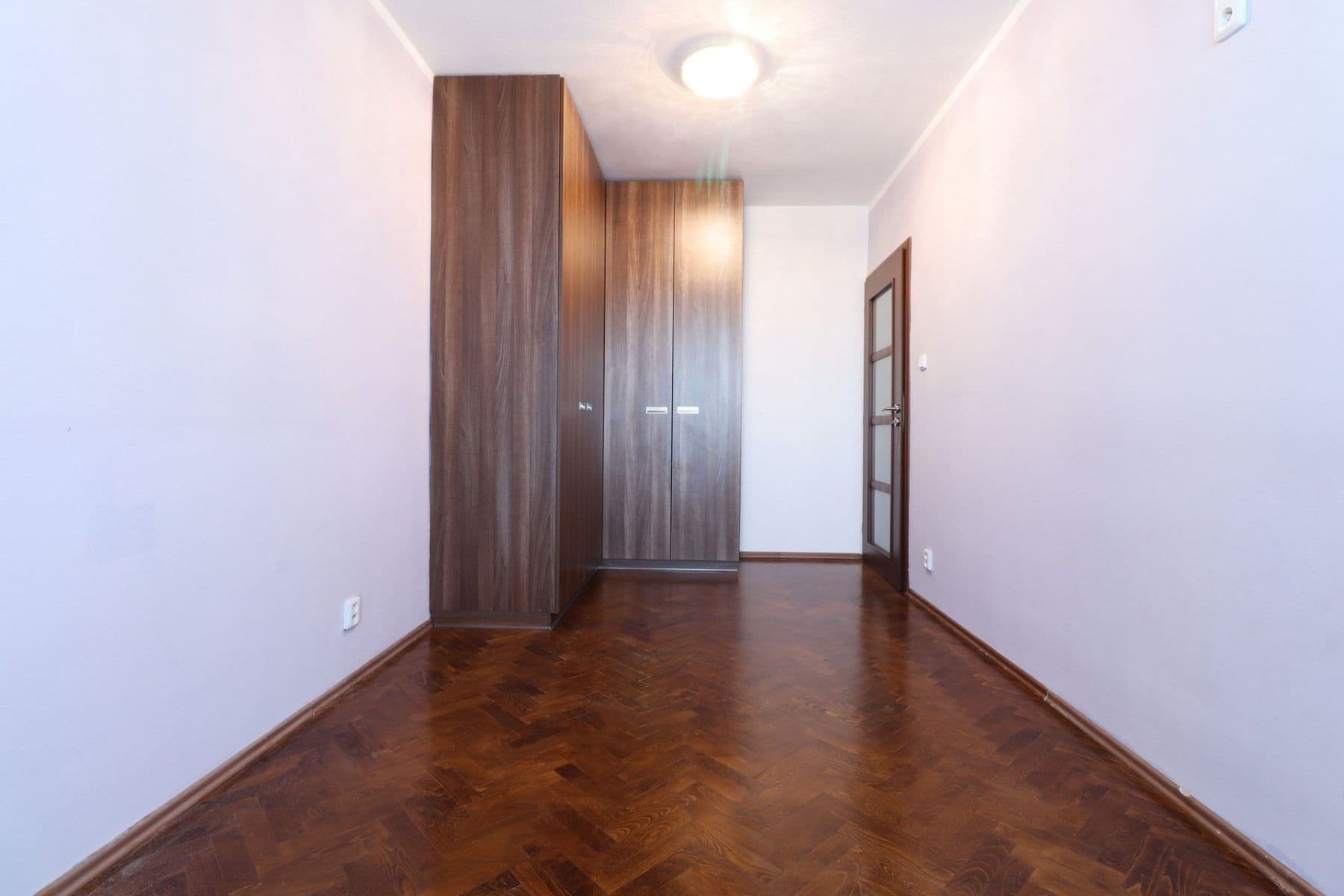 3 bedroom flat to rent, 72 m², Hlavní, Prague, Prague 3 bedroom flat to rent, 72 m², Hlavní, Prague, Prague