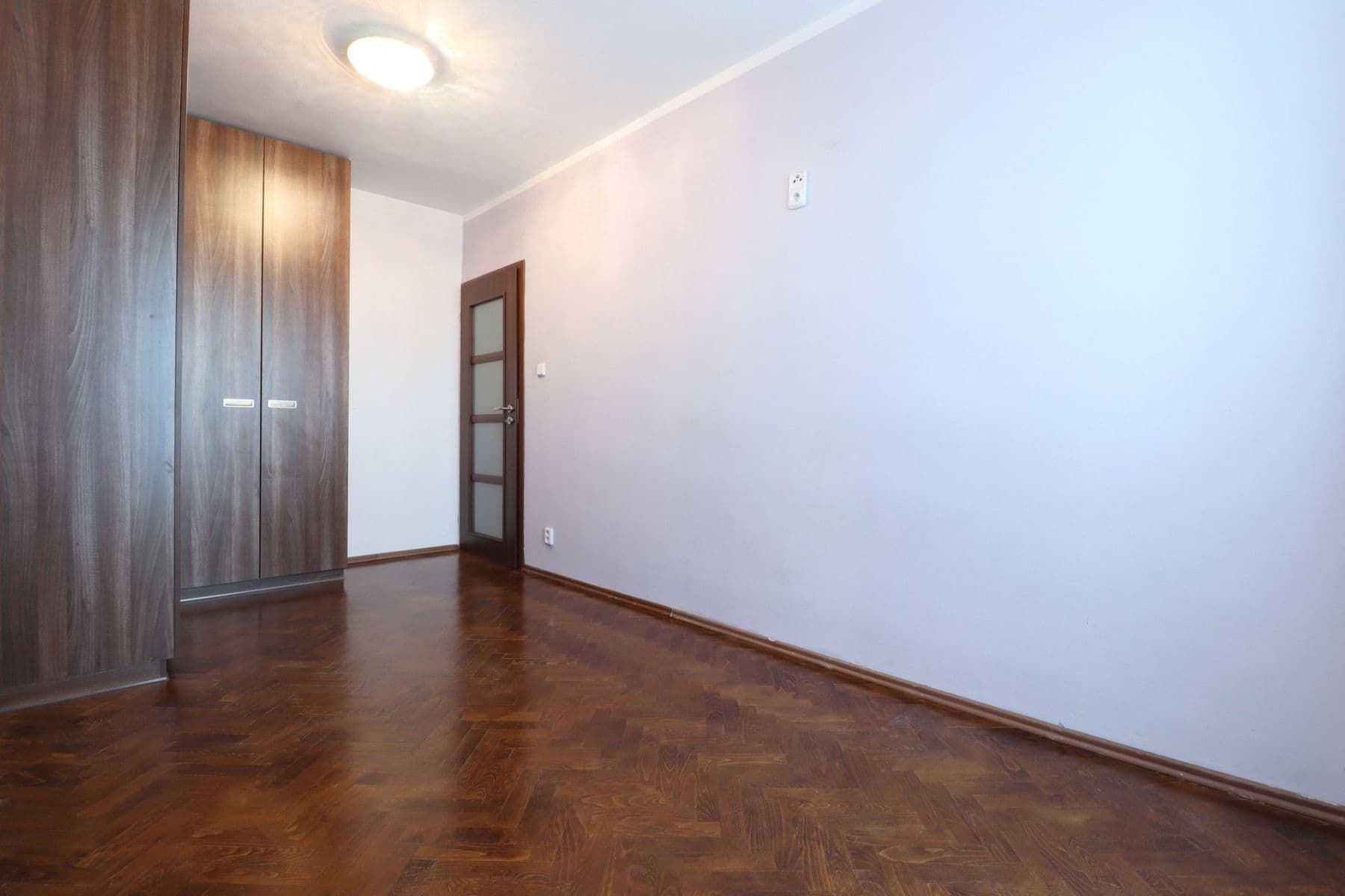3 bedroom flat to rent, 72 m², Hlavní, Prague, Prague 3 bedroom flat to rent, 72 m², Hlavní, Prague, Prague