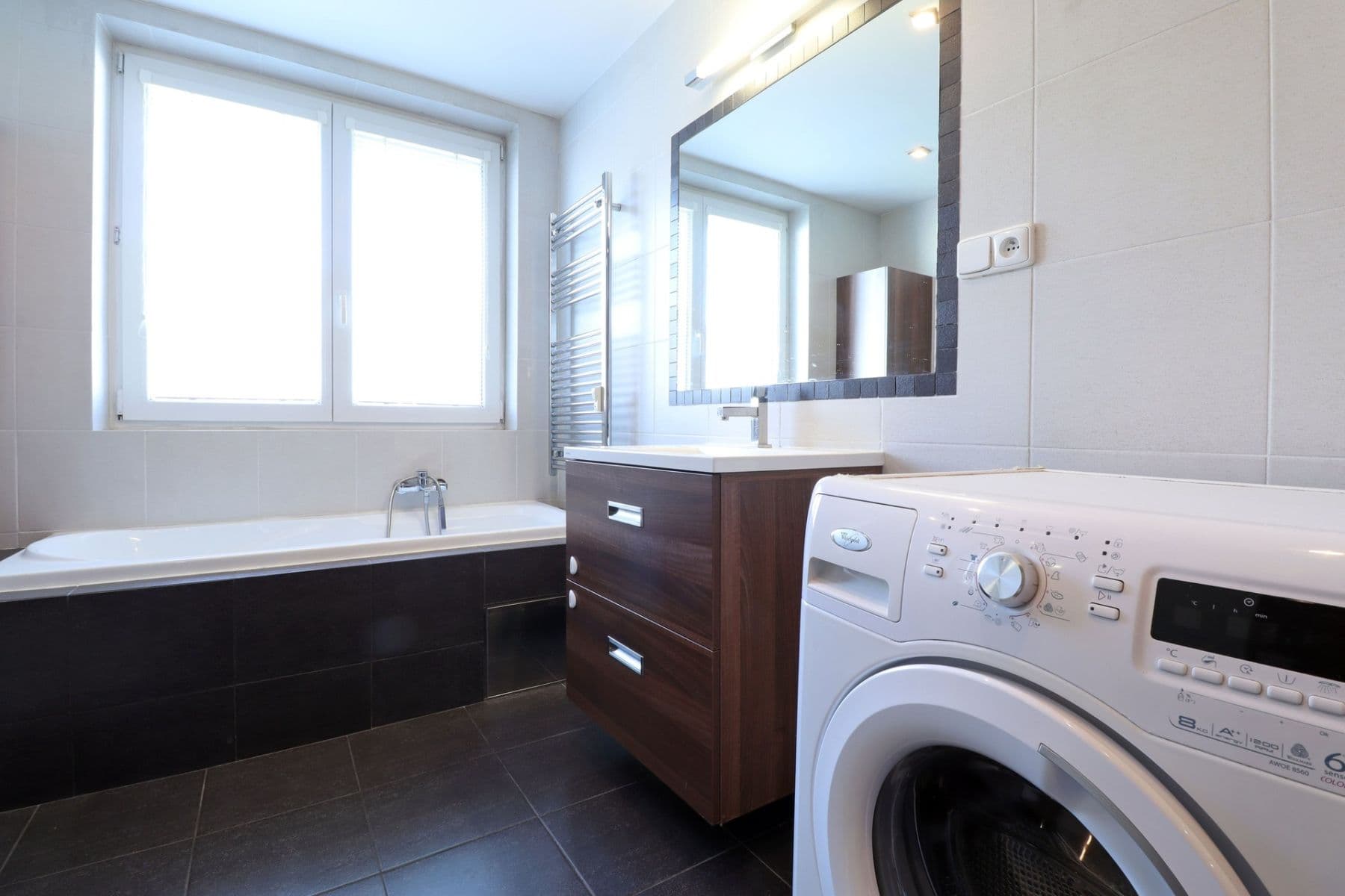 3 bedroom flat to rent, 72 m², Hlavní, Prague, Prague 3 bedroom flat to rent, 72 m², Hlavní, Prague, Prague