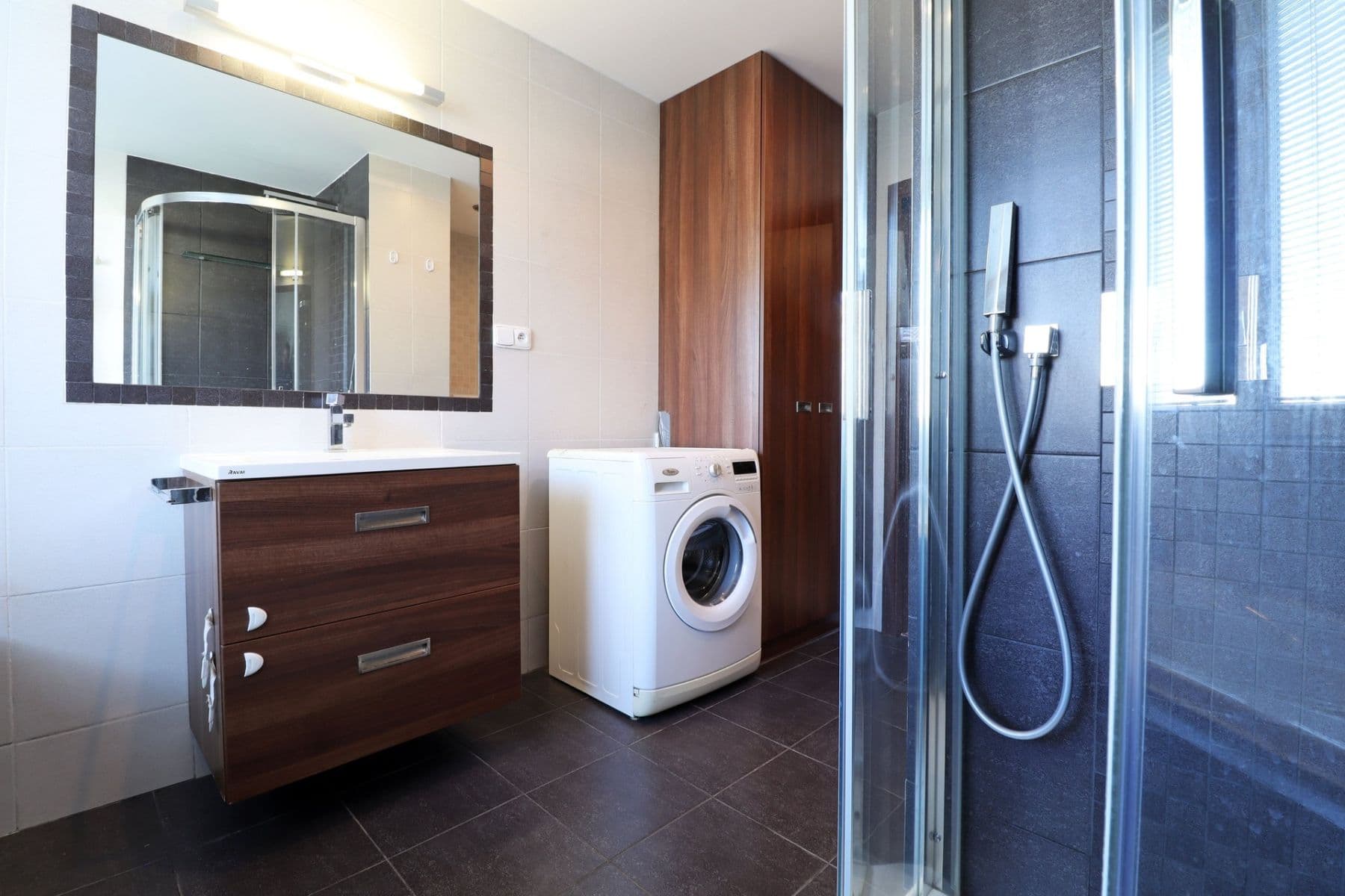 3 bedroom flat to rent, 72 m², Hlavní, Prague, Prague 3 bedroom flat to rent, 72 m², Hlavní, Prague, Prague