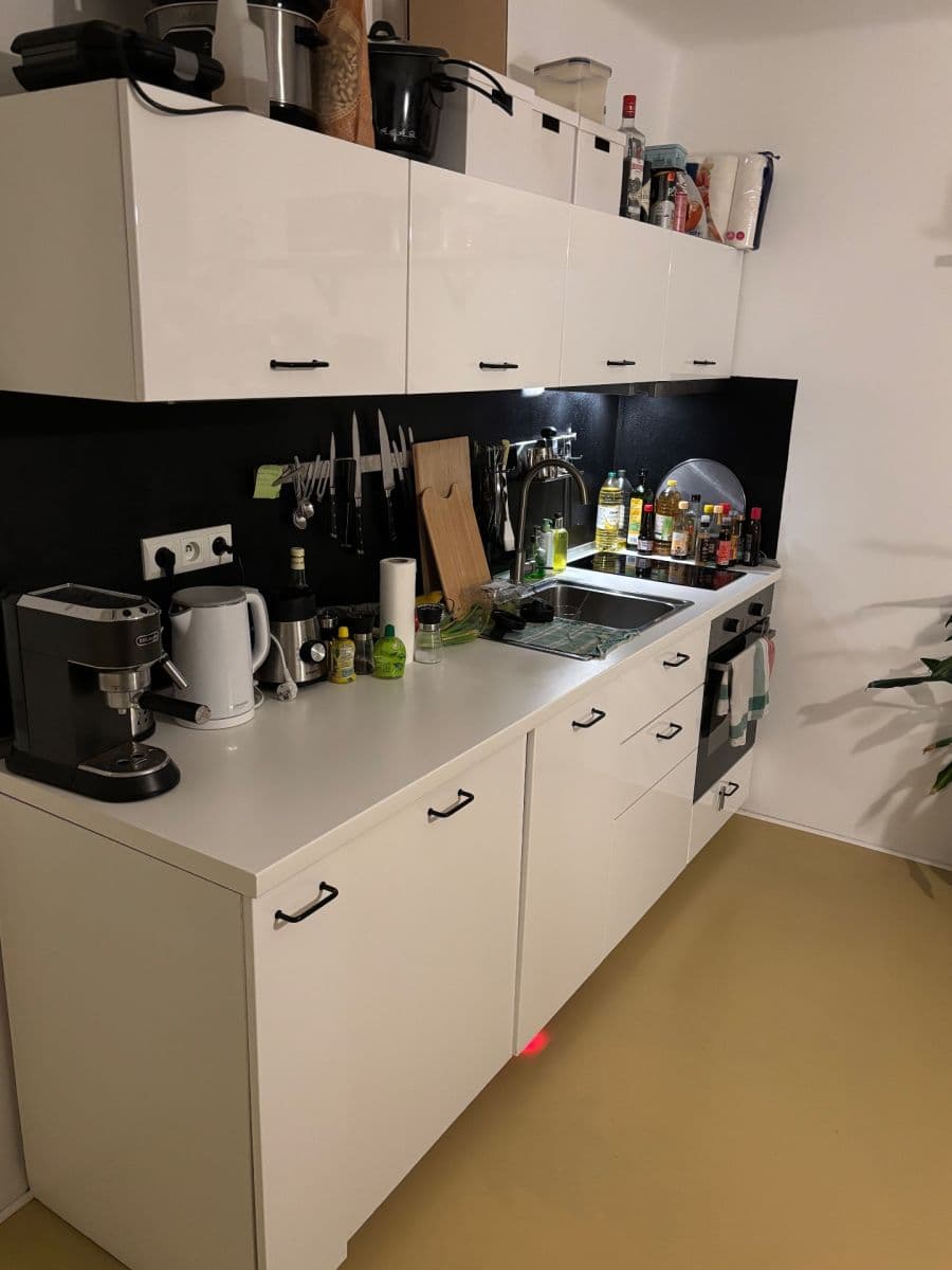 Studio flat to rent, 26 m², Velvarská, Prague, Prague Studio flat to rent, 26 m², Velvarská, Prague, Prague