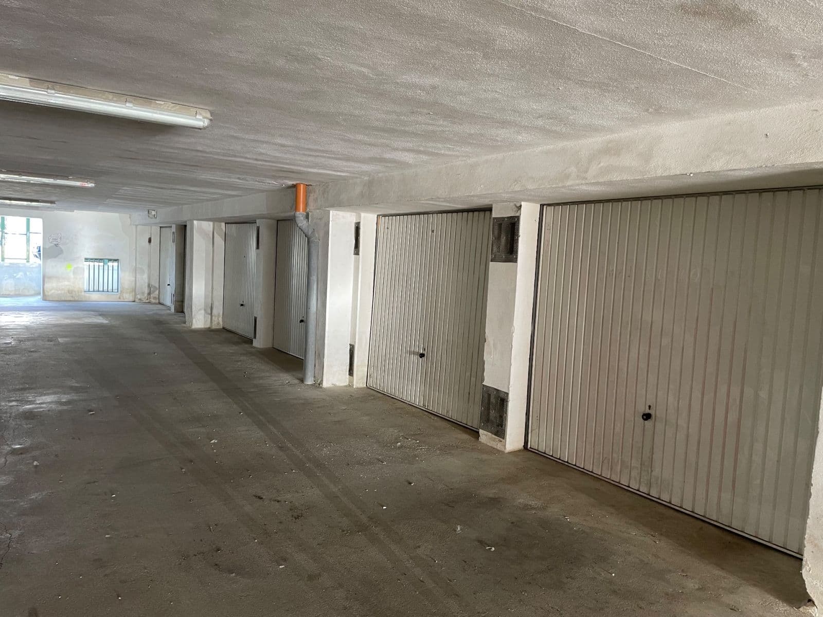 garage for sale, 16 m², Větrná, České Budějovice, Jihočeský Region garage for sale, 16 m², Větrná, České Budějovice, Jihočeský Region