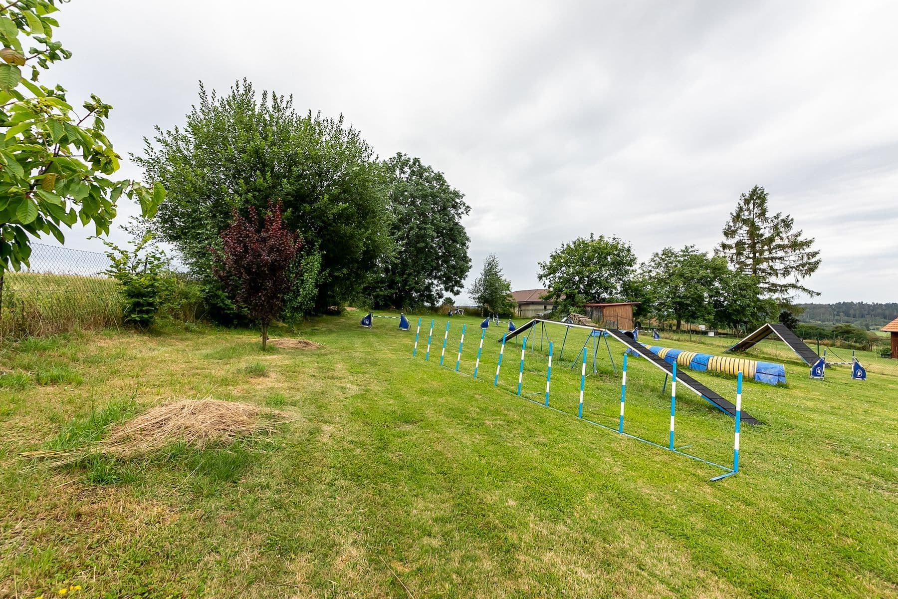 plot for sale, 1,800 m², Podveky, Středočeský Region plot for sale, 1,800 m², Podveky, Středočeský Region