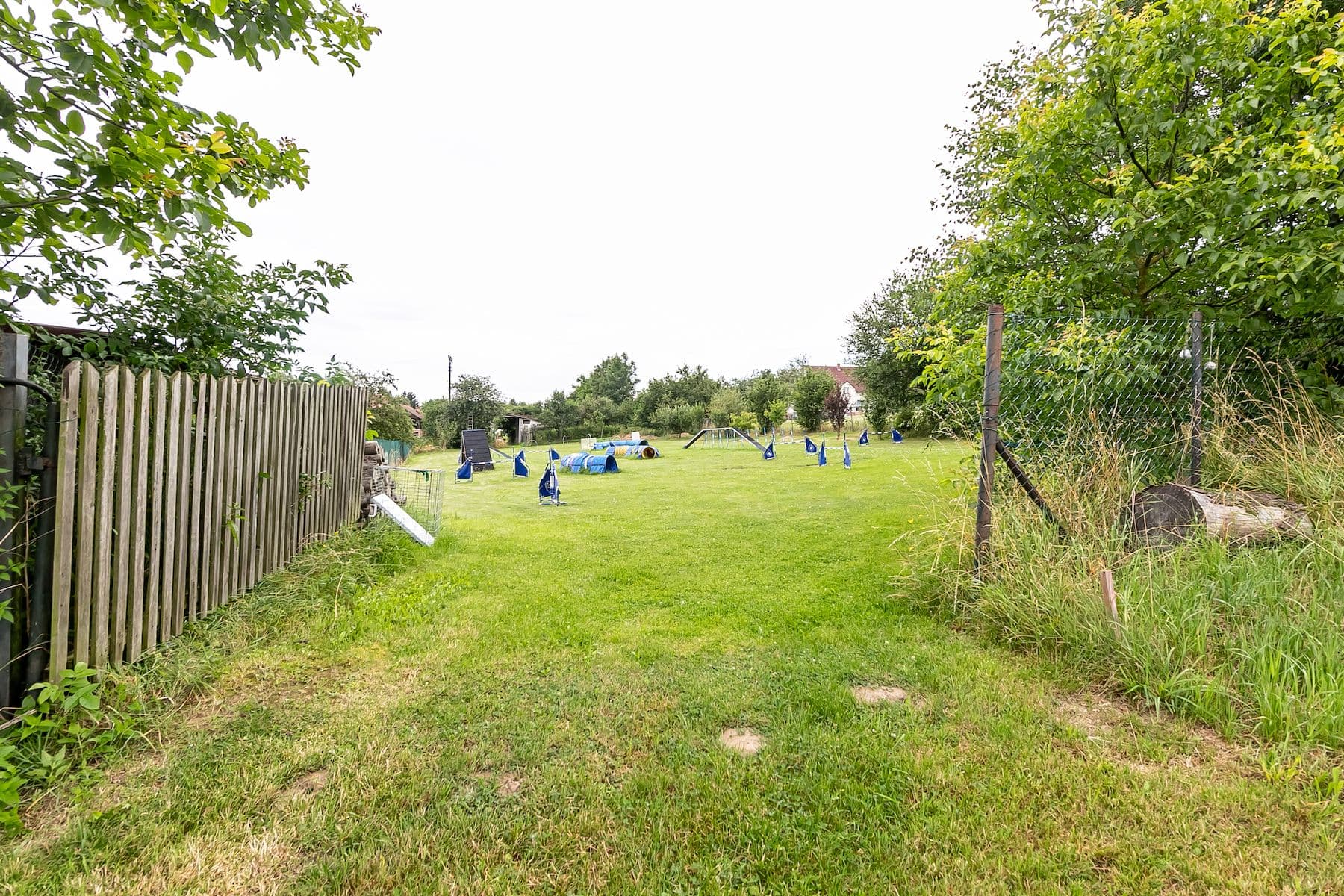 plot for sale, 1,800 m², Podveky, Středočeský Region plot for sale, 1,800 m², Podveky, Středočeský Region