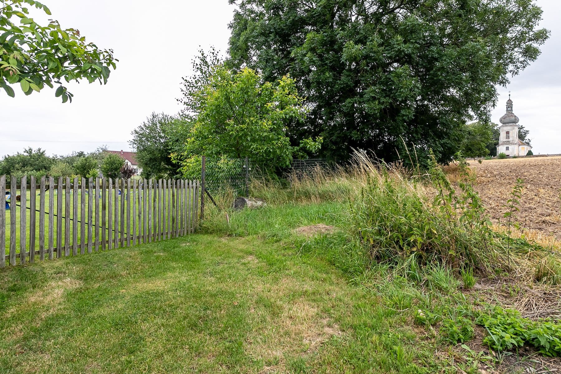 plot for sale, 1,800 m², Podveky, Středočeský Region plot for sale, 1,800 m², Podveky, Středočeský Region