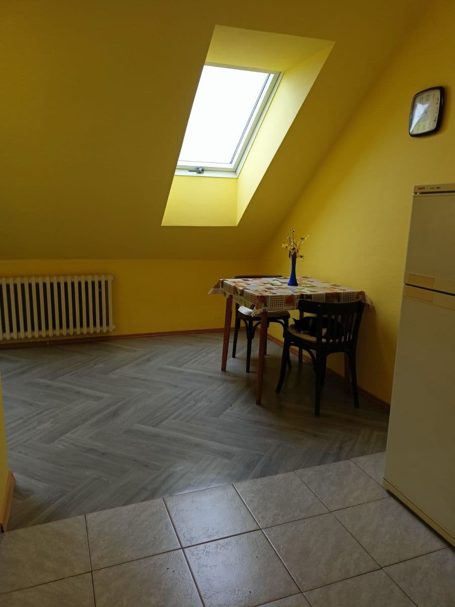 2 bedroom flat to rent, 62 m², Na Rynku, Moravská Nová Ves, Jihomoravský Region 2 bedroom flat to rent, 62 m², Na Rynku, Moravská Nová Ves, Jihomoravský Region