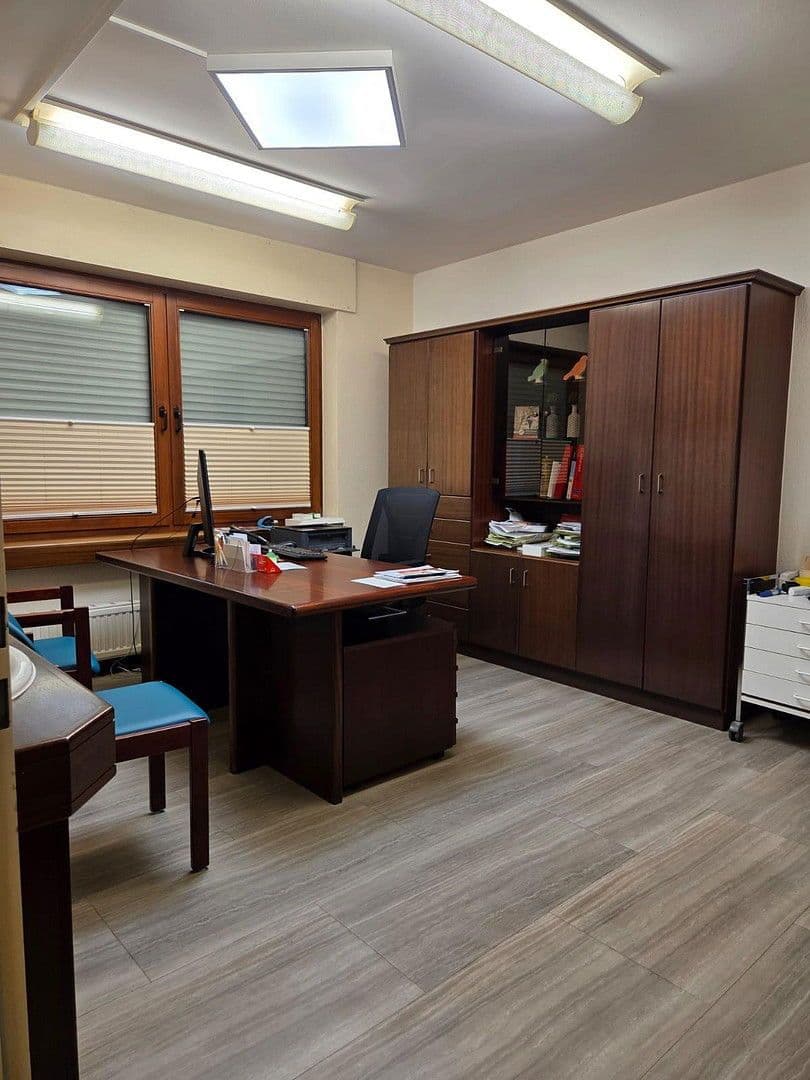 office to rent, 180 m², Schobrigsweg 10, Neuwied, Rhineland-Palatinate office to rent, 180 m², Schobrigsweg 10, Neuwied, Rhineland-Palatinate