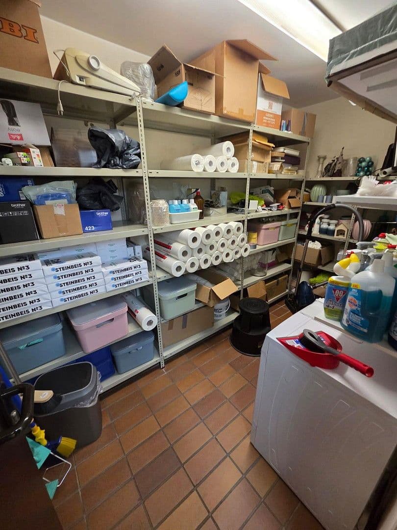office to rent, 180 m², Schobrigsweg 10, Neuwied, Rhineland-Palatinate office to rent, 180 m², Schobrigsweg 10, Neuwied, Rhineland-Palatinate