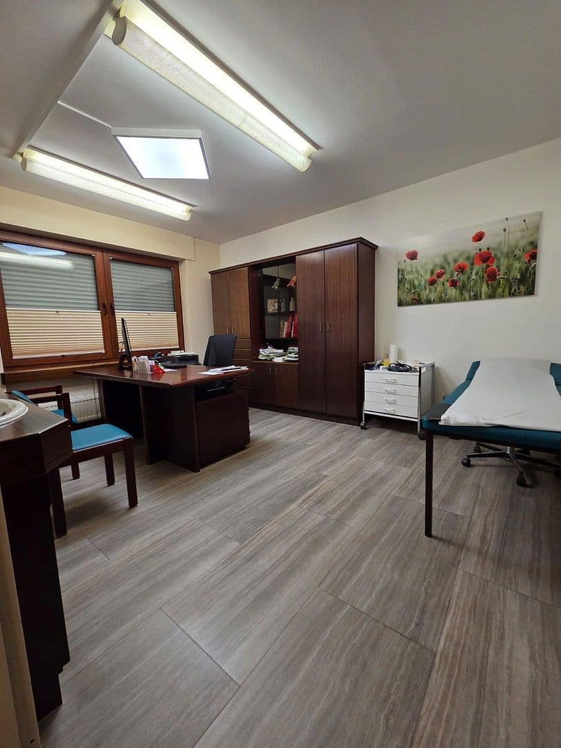 office to rent, 180 m², Schobrigsweg 10, Neuwied, Rhineland-Palatinate office to rent, 180 m², Schobrigsweg 10, Neuwied, Rhineland-Palatinate