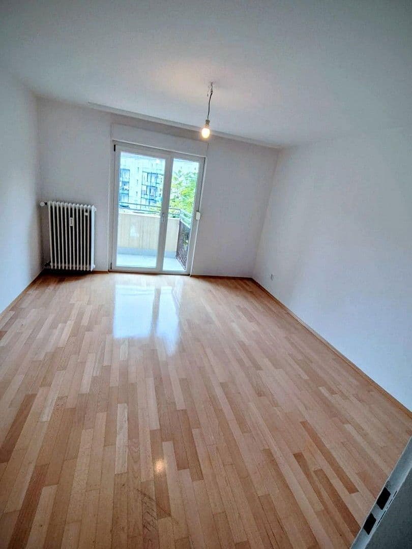 3 bedroom flat to rent, 101 m², Ludwigshafen am Rhein, Rhineland-Palatinate 3 bedroom flat to rent, 101 m², Ludwigshafen am Rhein, Rhineland-Palatinate