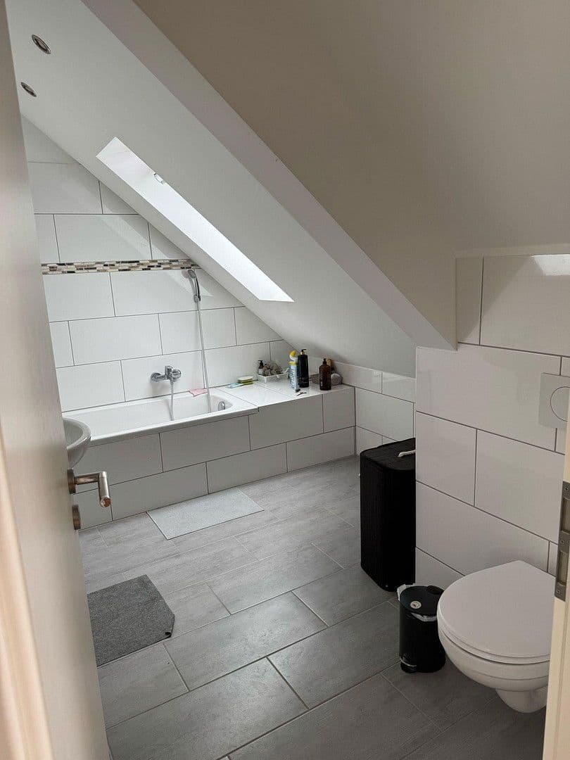 4 bedroom flat to rent, 127 m², Albertusstraße 9, Mönchengladbach, North Rhine-Westphalia 4 bedroom flat to rent, 127 m², Albertusstraße 9, Mönchengladbach, North Rhine-Westphalia