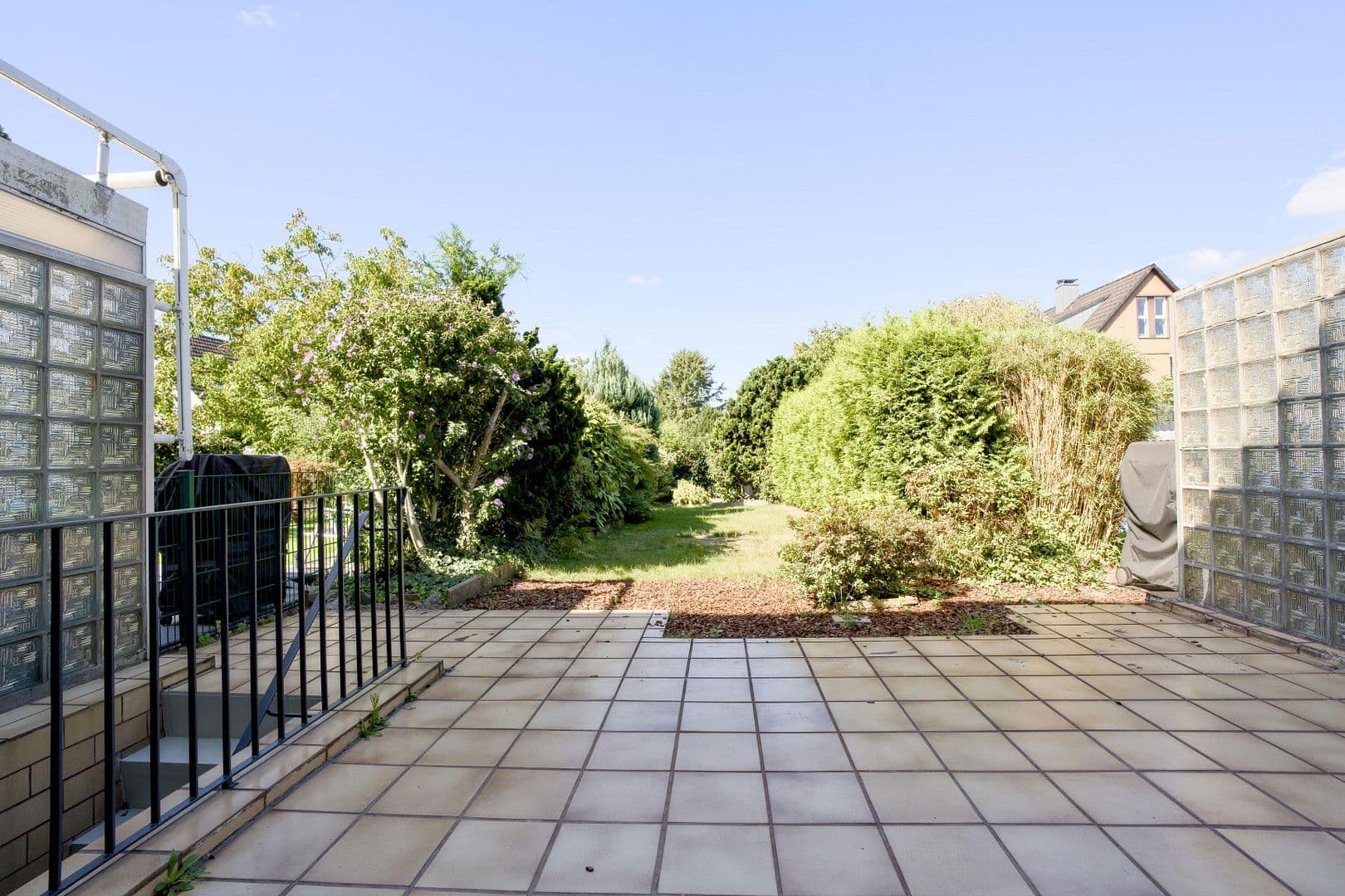 house for sale, 119 m², Langenfeld (Rheinland), North Rhine-Westphalia house for sale, 119 m², Langenfeld (Rheinland), North Rhine-Westphalia