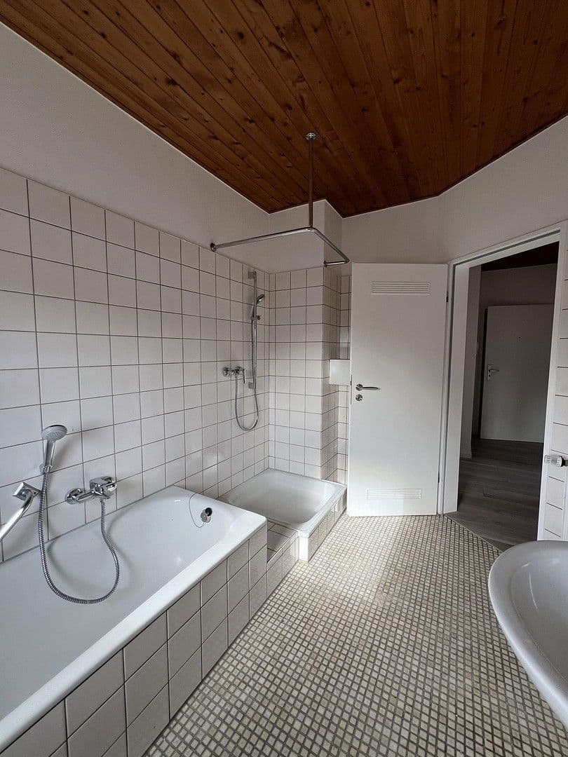 3 bedroom flat to rent, 77 m², Hubertusweg 3, Paderborn, North Rhine-Westphalia 3 bedroom flat to rent, 77 m², Hubertusweg 3, Paderborn, North Rhine-Westphalia