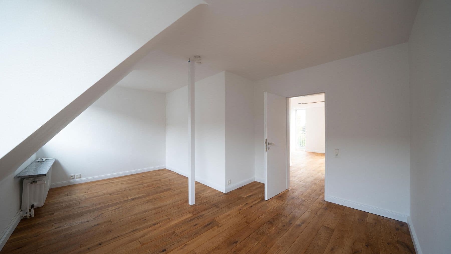 5 bedroom flat for sale, 146 m², Düsseldorf, North Rhine-Westphalia 5 bedroom flat for sale, 146 m², Düsseldorf, North Rhine-Westphalia