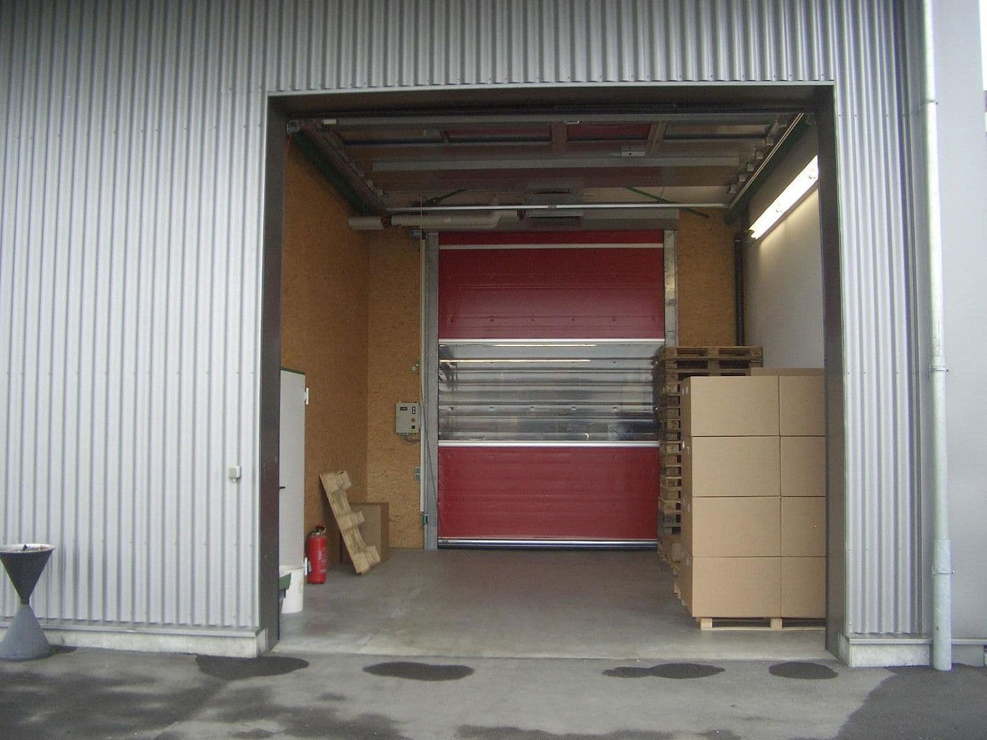 non-residential property to rent, 2,000 m², Uhlmannstrasse 42, Laupheim, Baden-Württemberg non-residential property to rent, 2,000 m², Uhlmannstrasse 42, Laupheim, Baden-Württemberg