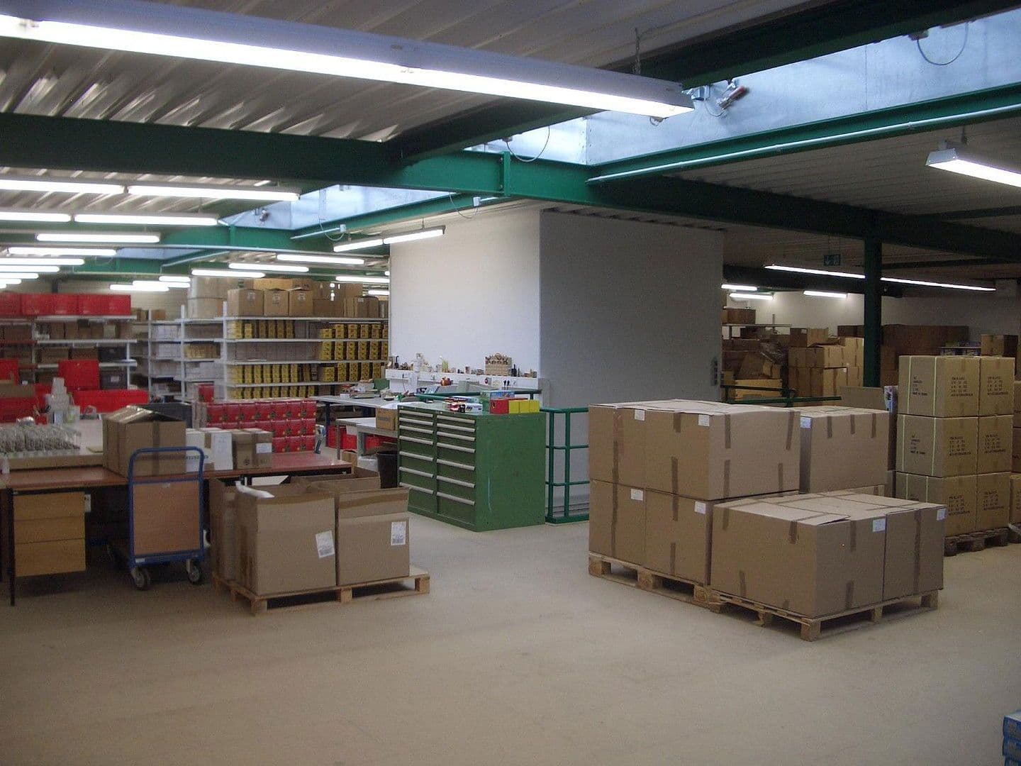 non-residential property to rent, 2,000 m², Uhlmannstrasse 42, Laupheim, Baden-Württemberg non-residential property to rent, 2,000 m², Uhlmannstrasse 42, Laupheim, Baden-Württemberg