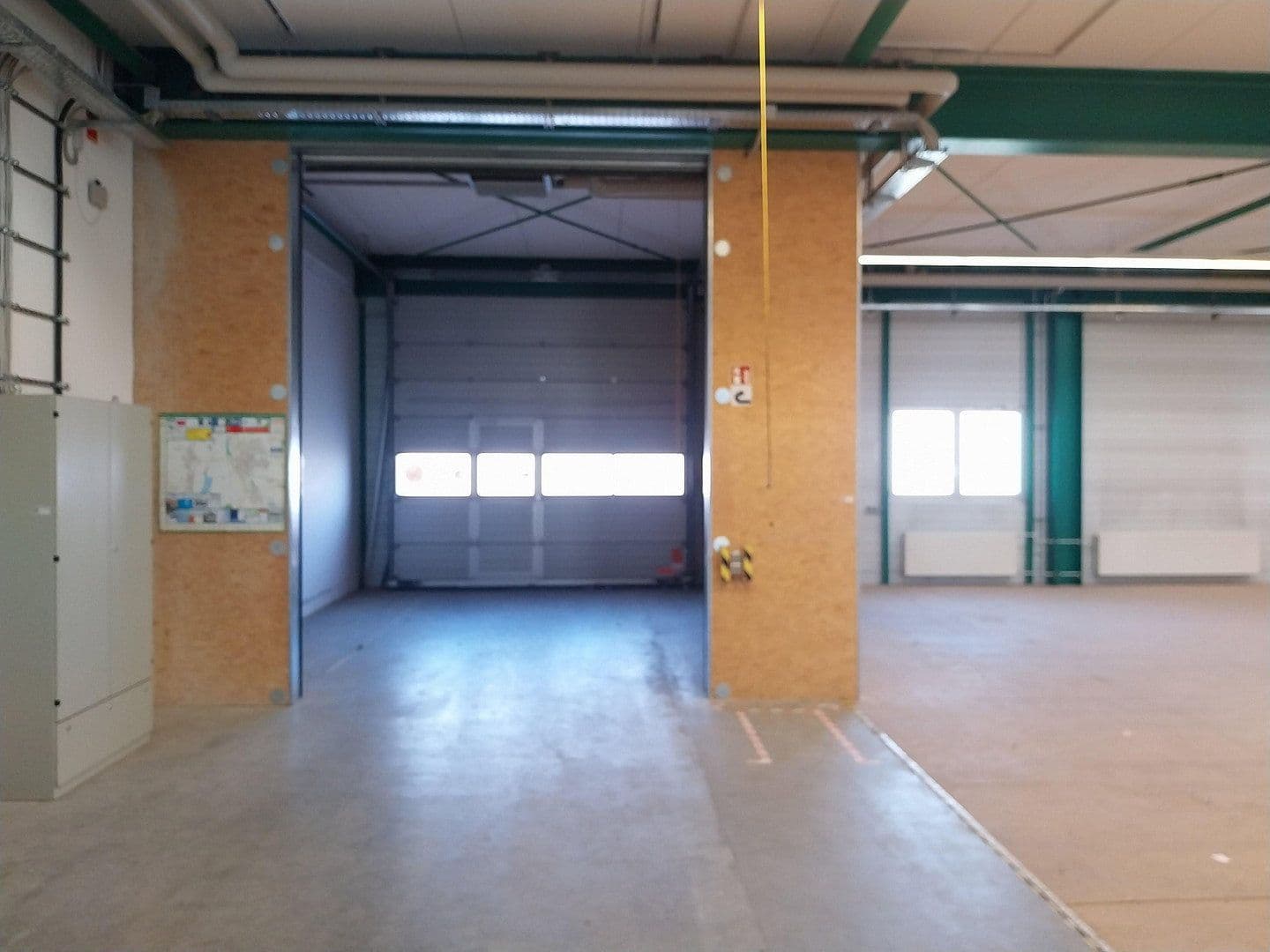 non-residential property to rent, 2,000 m², Uhlmannstrasse 42, Laupheim, Baden-Württemberg non-residential property to rent, 2,000 m², Uhlmannstrasse 42, Laupheim, Baden-Württemberg