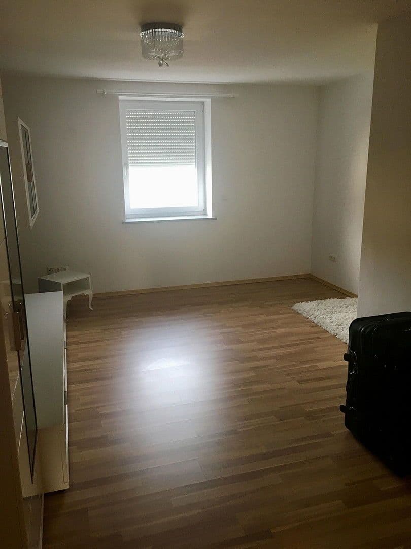 3 bedroom flat to rent, 106 m², Schillstr. 26b, Augsburg, Bavaria 3 bedroom flat to rent, 106 m², Schillstr. 26b, Augsburg, Bavaria