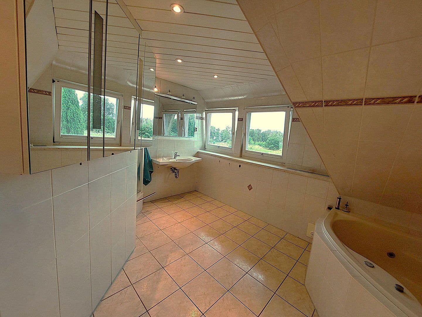 house for sale, 205 m², Inselstrasse  26, Rechlin, Mecklenburg-Vorpommern house for sale, 205 m², Inselstrasse  26, Rechlin, Mecklenburg-Vorpommern