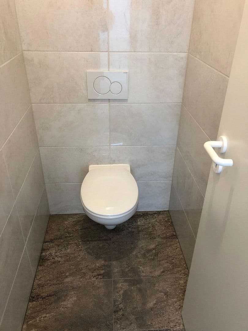 house for sale, 1,055 m², Frankfurt, Hesse house for sale, 1,055 m², Frankfurt, Hesse