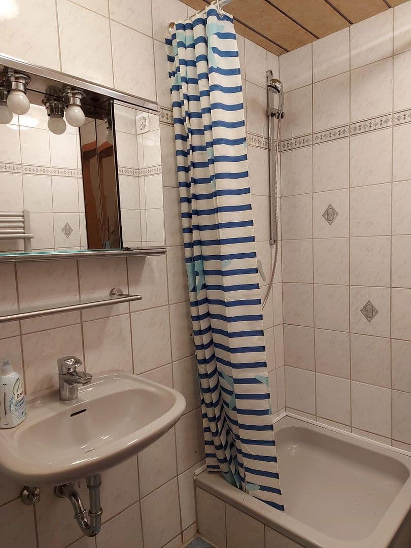 Studio flat to rent, 42 m², Bochum, North Rhine-Westphalia Studio flat to rent, 42 m², Bochum, North Rhine-Westphalia