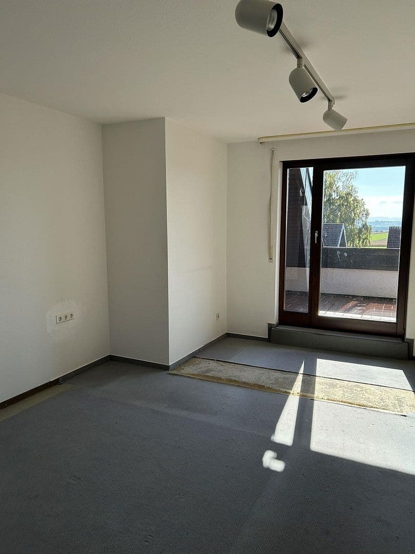 4 bedroom flat to rent, 129 m², Ostfildern, Baden-Württemberg 4 bedroom flat to rent, 129 m², Ostfildern, Baden-Württemberg