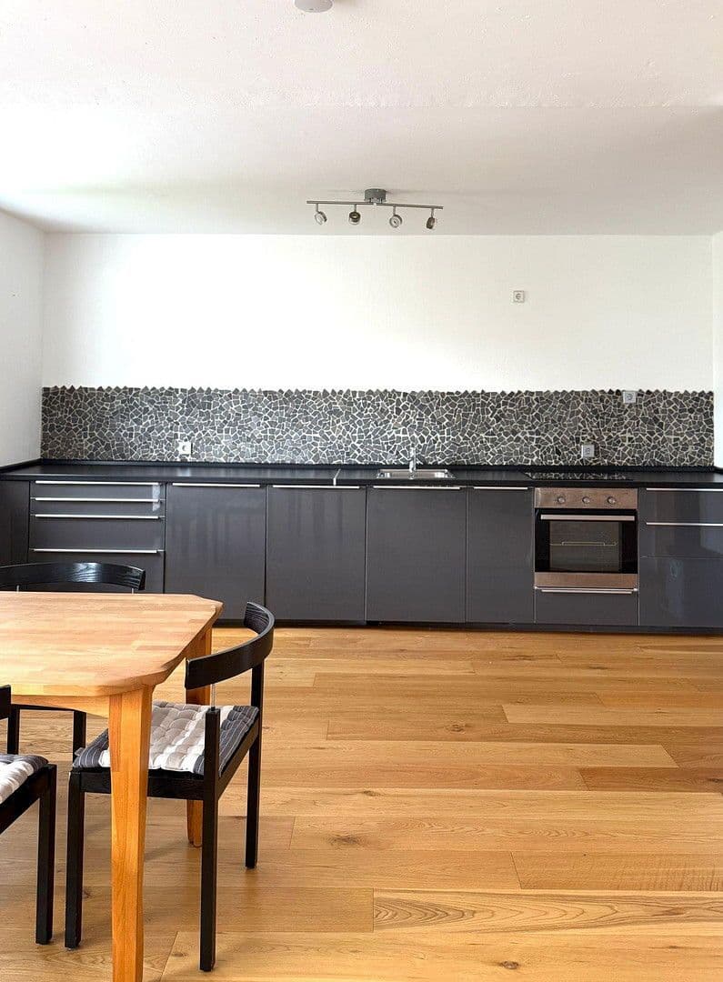 1 bedroom with open-plan kitchen flat to rent, 75 m², Huser Feld 1, Herdecke, North Rhine-Westphalia 1 bedroom with open-plan kitchen flat to rent, 75 m², Huser Feld 1, Herdecke, North Rhine-Westphalia