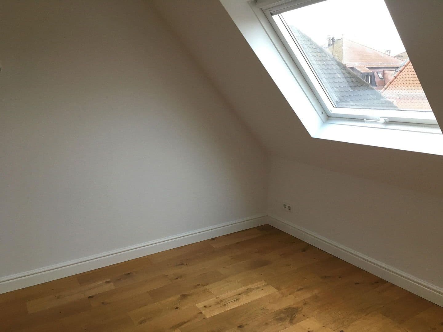 3 bedroom with open-plan kitchen flat for sale, 105 m², Stuttgart, Baden-Württemberg 3 bedroom with open-plan kitchen flat for sale, 105 m², Stuttgart, Baden-Württemberg
