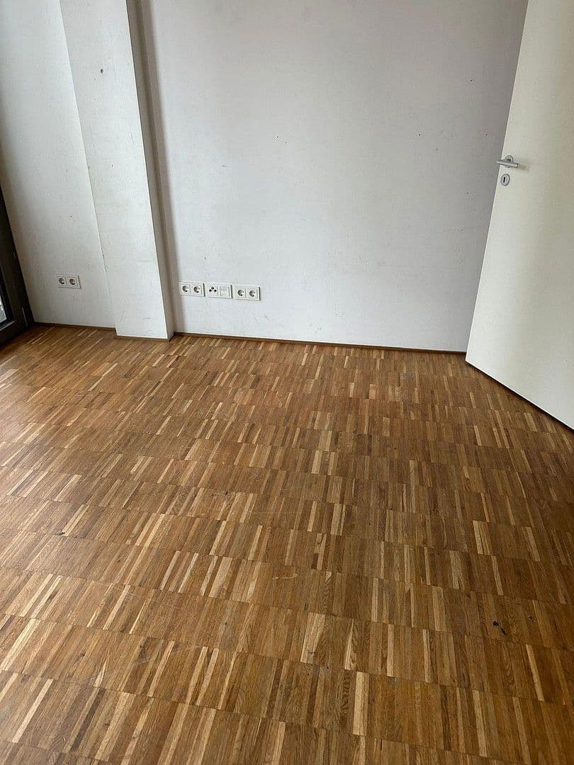 4 bedroom flat for sale, 78 m², Heinrich Heine Str 36, Berlin, Berlin 4 bedroom flat for sale, 78 m², Heinrich Heine Str 36, Berlin, Berlin