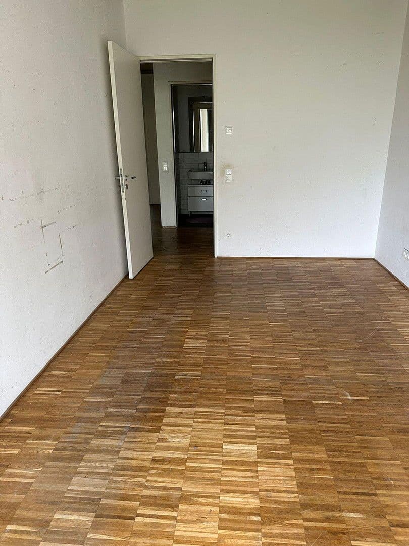 4 bedroom flat for sale, 78 m², Heinrich Heine Str 36, Berlin, Berlin 4 bedroom flat for sale, 78 m², Heinrich Heine Str 36, Berlin, Berlin