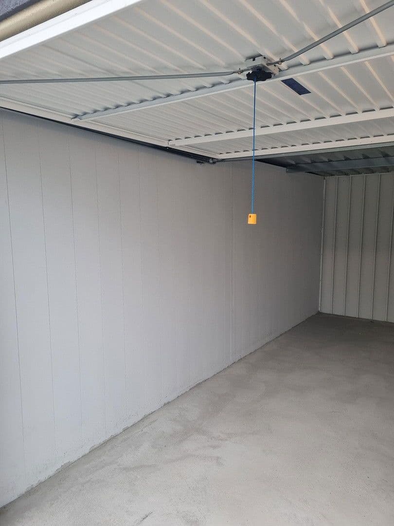 garage to rent, 16 m², Bruchstraße, Lehrte, Lower Saxony garage to rent, 16 m², Bruchstraße, Lehrte, Lower Saxony