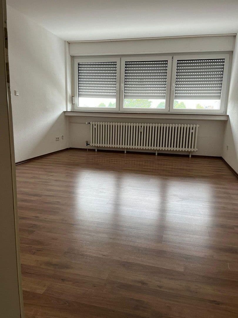 3 bedroom flat to rent, 72 m², Siegfriedstr.72, Marl, North Rhine-Westphalia 3 bedroom flat to rent, 72 m², Siegfriedstr.72, Marl, North Rhine-Westphalia