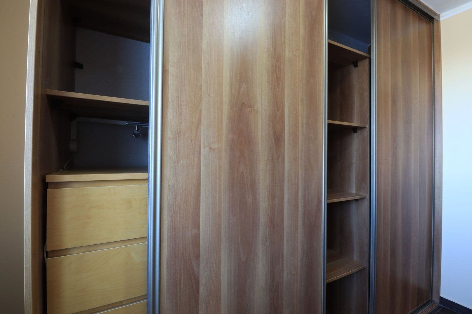 3 bedroom flat to rent, 75 m², Na Dolíkách, Slaný, Středočeský Region 3 bedroom flat to rent, 75 m², Na Dolíkách, Slaný, Středočeský Region