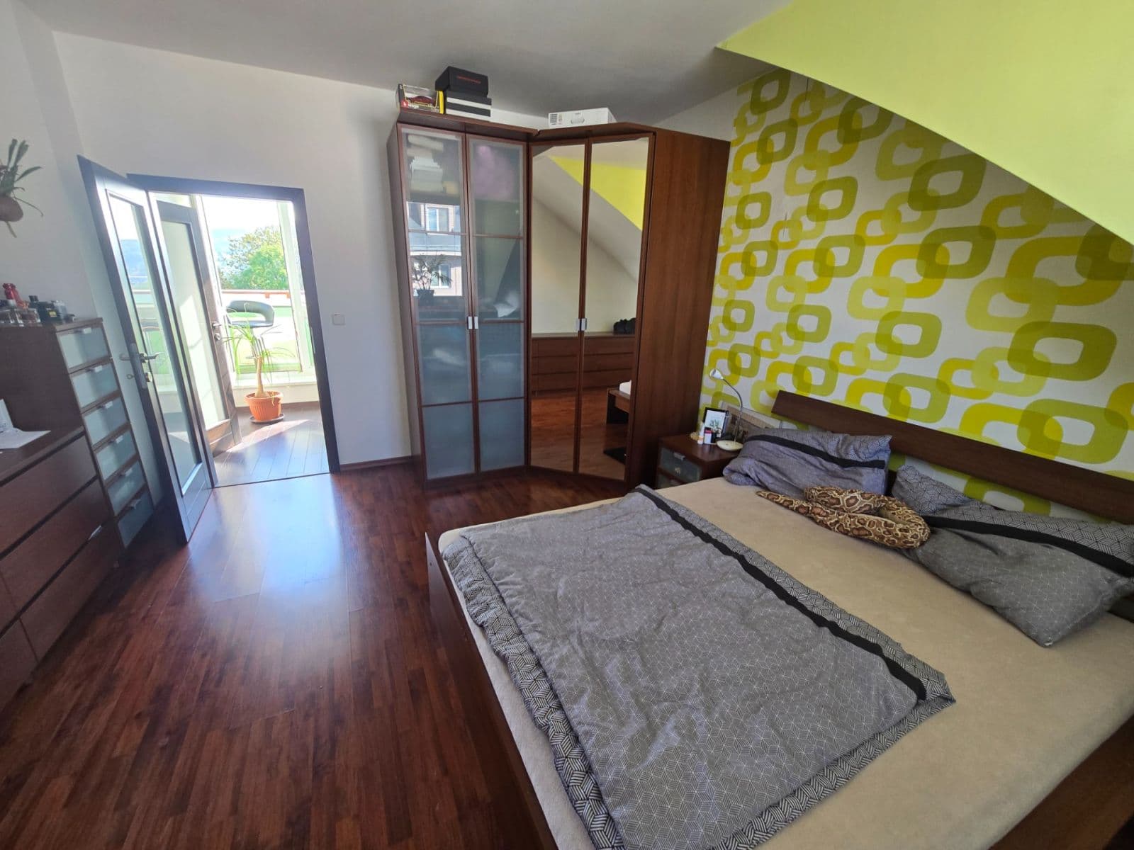 2 bedroom with open-plan kitchen flat to rent, 86 m², Cacovická, Brno, Jihomoravský Region 2 bedroom with open-plan kitchen flat to rent, 86 m², Cacovická, Brno, Jihomoravský Region