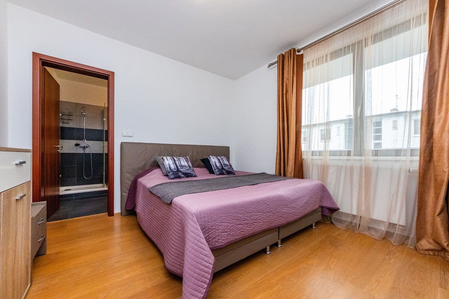 2 bedroom with open-plan kitchen flat for sale, 120 m², Jindřicha Plachty, Prague, Prague 2 bedroom with open-plan kitchen flat for sale, 120 m², Jindřicha Plachty, Prague, Prague