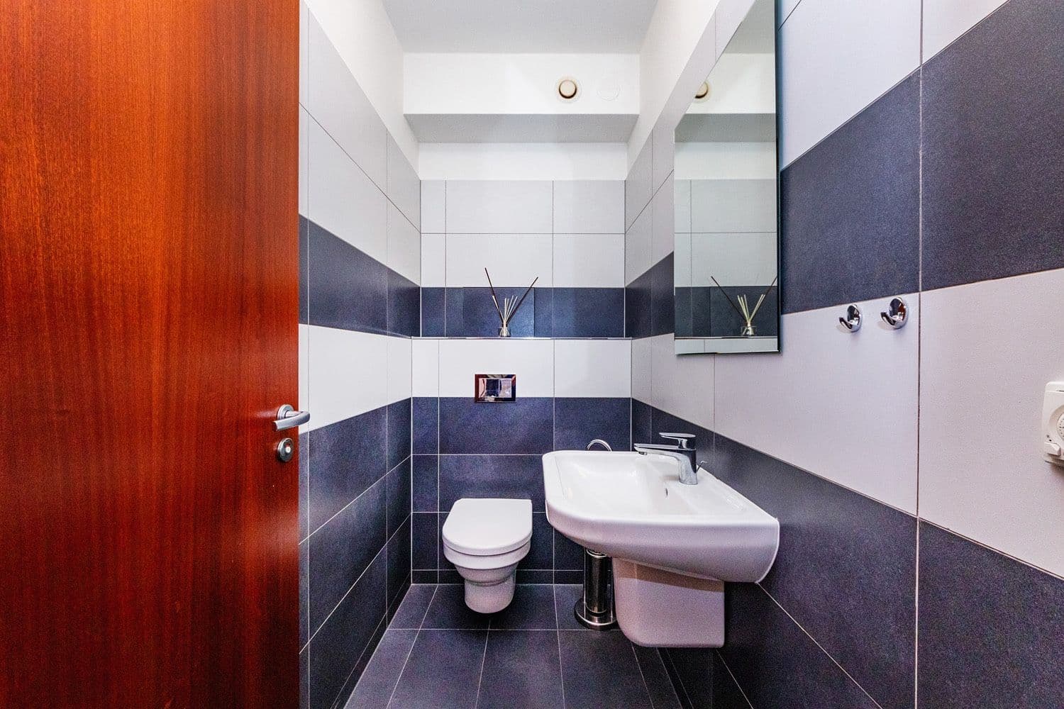 2 bedroom with open-plan kitchen flat for sale, 120 m², Jindřicha Plachty, Prague, Prague 2 bedroom with open-plan kitchen flat for sale, 120 m², Jindřicha Plachty, Prague, Prague
