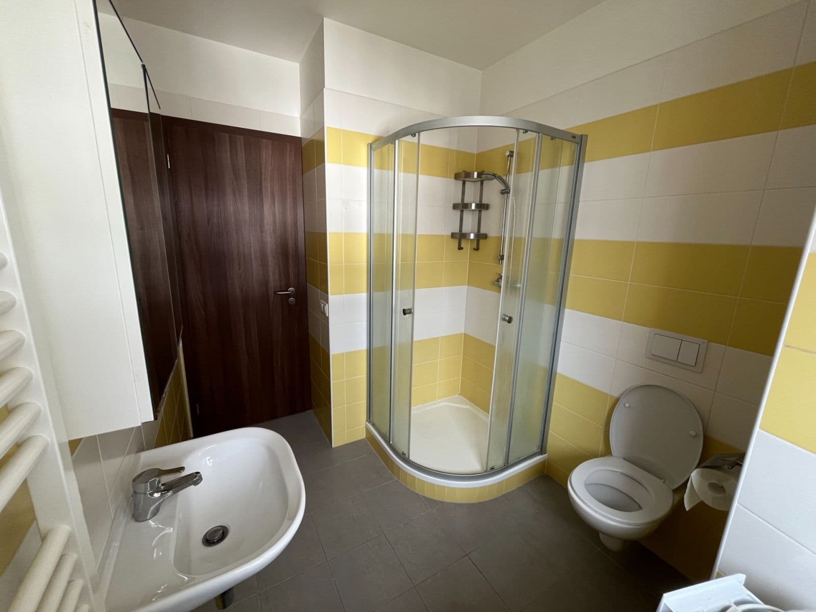 Studio flat to rent, 34 m², Olgy Havlové, Prague, Prague Studio flat to rent, 34 m², Olgy Havlové, Prague, Prague