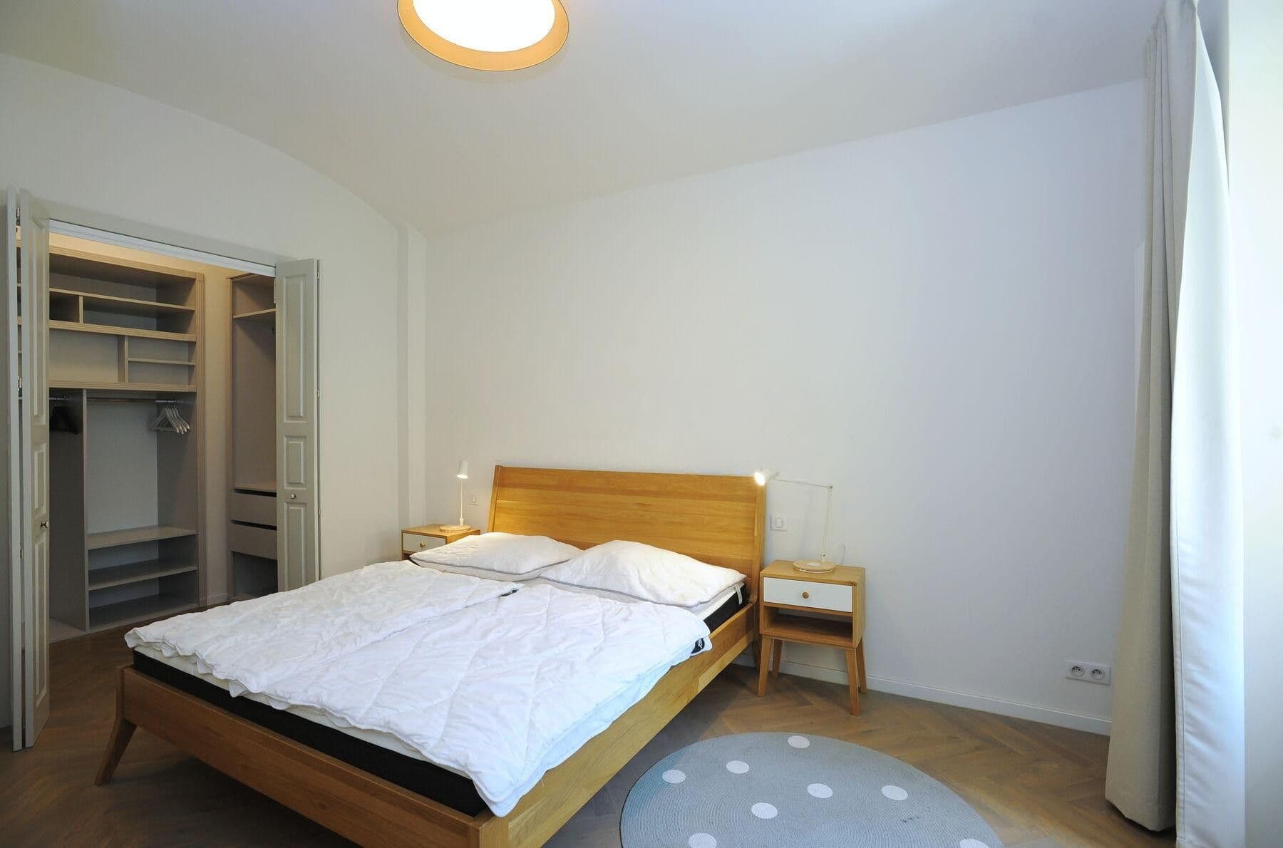1 bedroom with open-plan kitchen flat to rent, 84 m², Žatecká, Prague, Prague 1 bedroom with open-plan kitchen flat to rent, 84 m², Žatecká, Prague, Prague