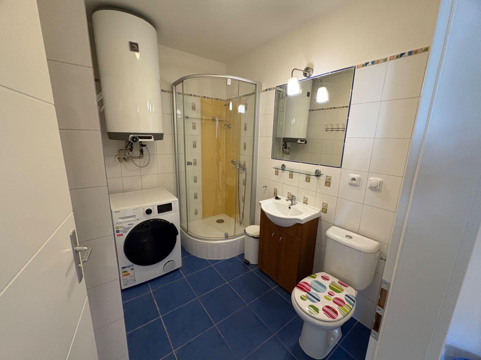 2 bedroom flat to rent, 48 m², Komunardů, Prague, Prague 2 bedroom flat to rent, 48 m², Komunardů, Prague, Prague