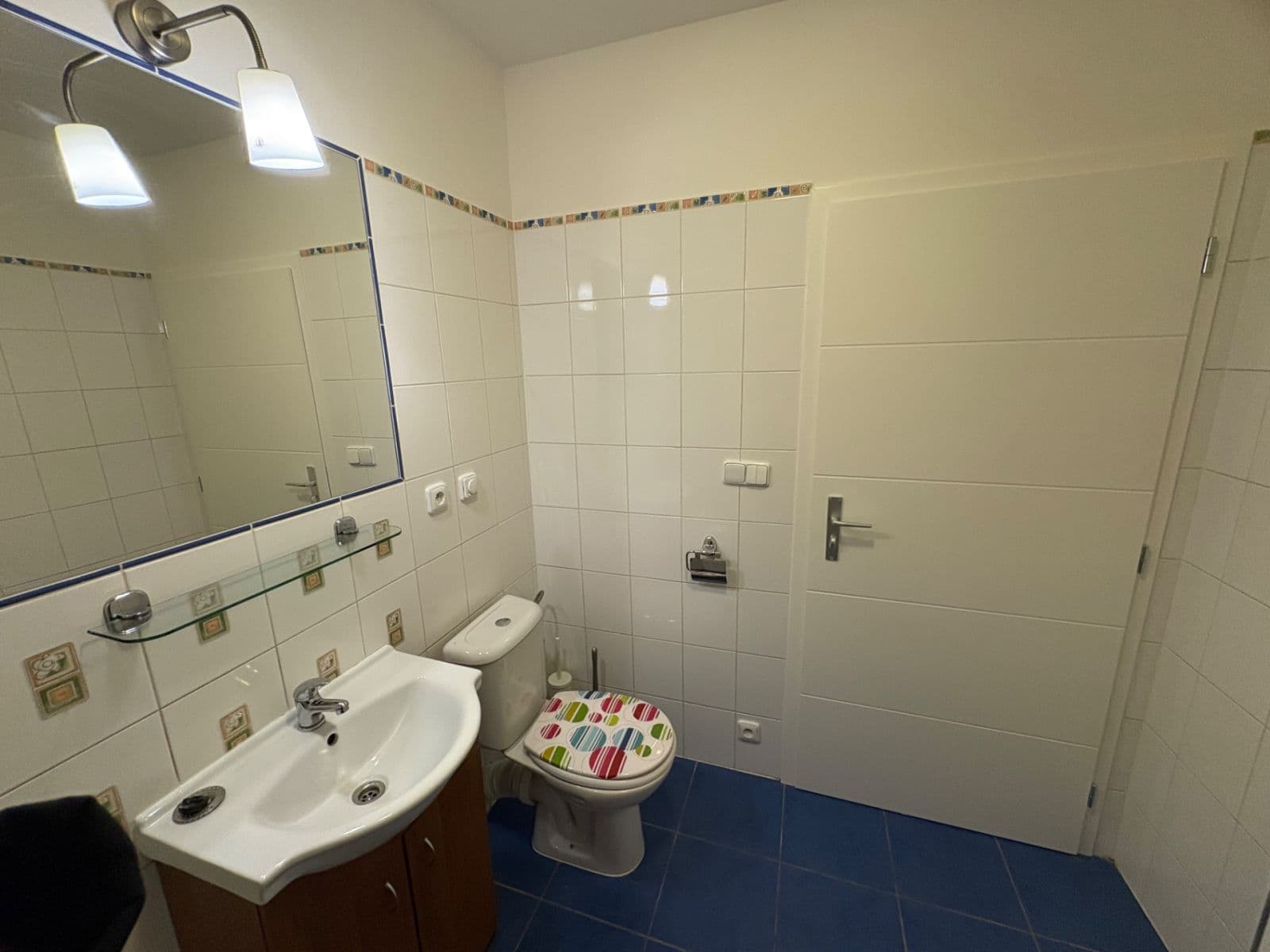 2 bedroom flat to rent, 48 m², Komunardů, Prague, Prague 2 bedroom flat to rent, 48 m², Komunardů, Prague, Prague