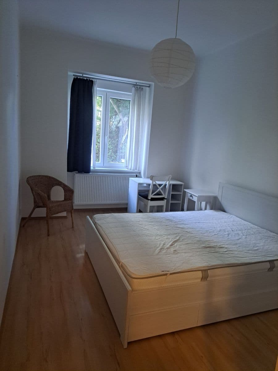 1 bedroom with open-plan kitchen flat to rent, 40 m², K Podjezdu, Prague, Prague 1 bedroom with open-plan kitchen flat to rent, 40 m², K Podjezdu, Prague, Prague