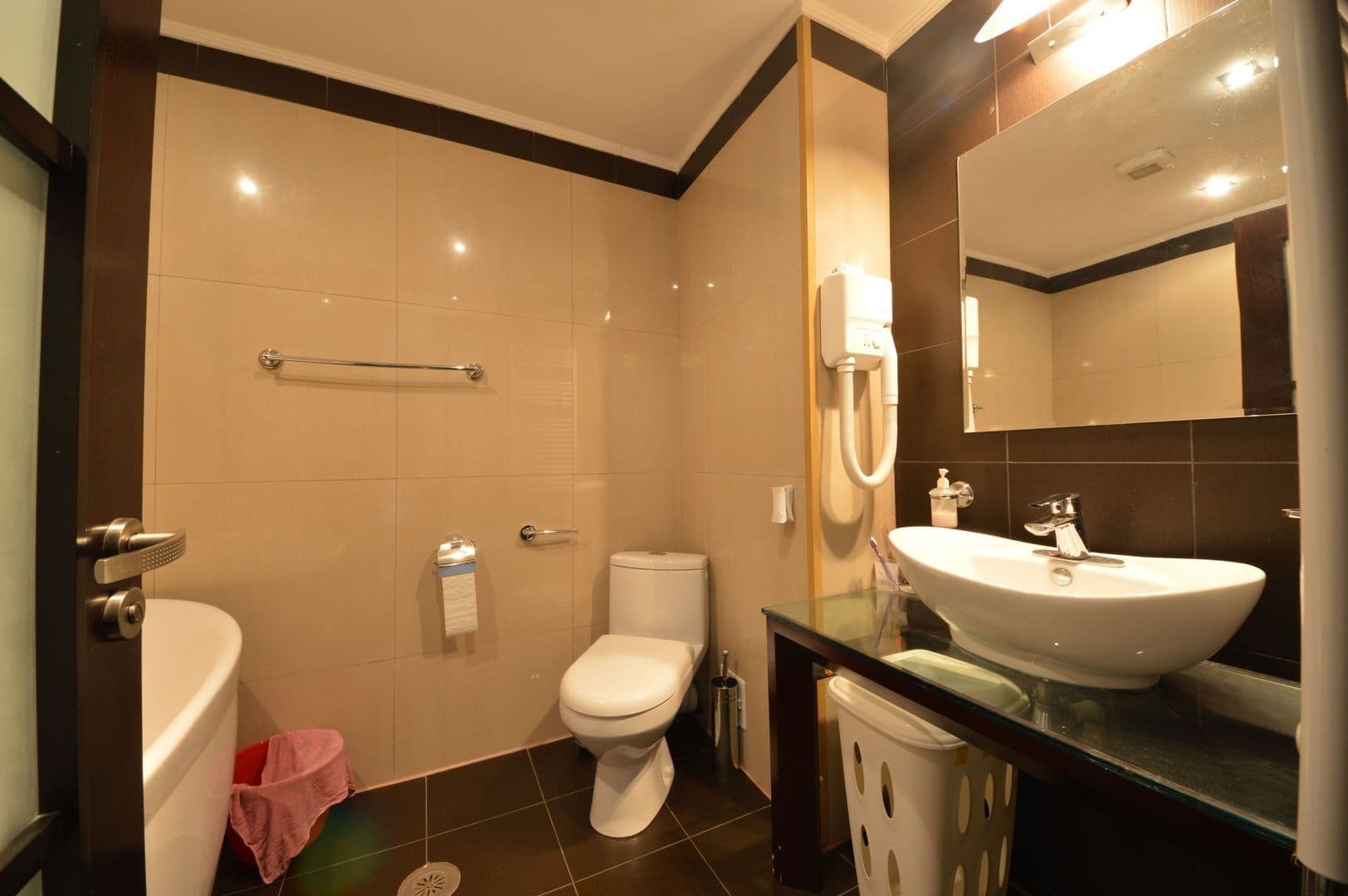 2 bedroom flat to rent, 70 m², Heřmanova, Prague, Prague 2 bedroom flat to rent, 70 m², Heřmanova, Prague, Prague