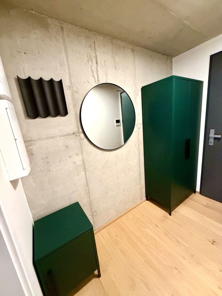 1 bedroom with open-plan kitchen flat to rent, 56 m², Kolbenova, Prague, Prague 1 bedroom with open-plan kitchen flat to rent, 56 m², Kolbenova, Prague, Prague