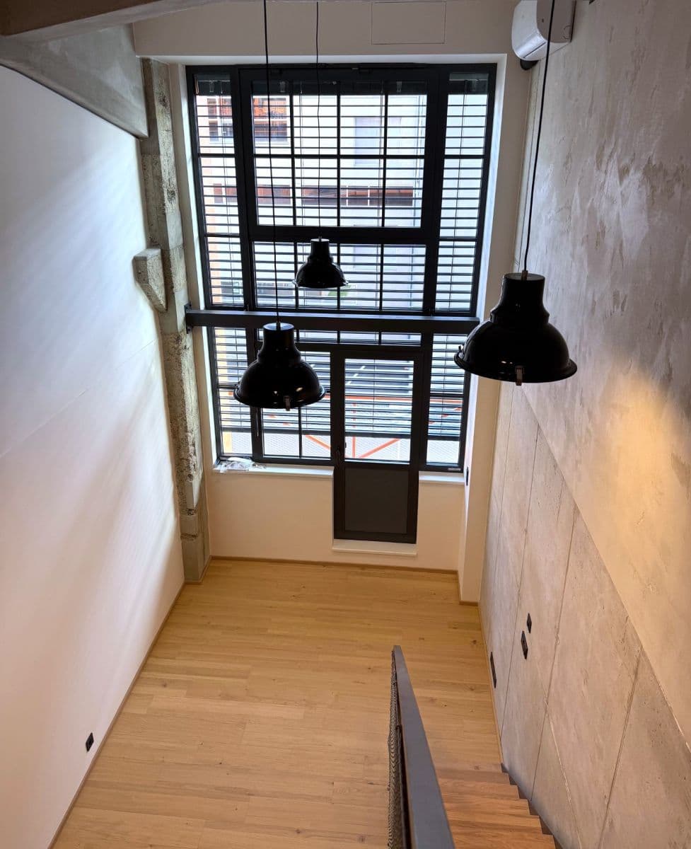1 bedroom with open-plan kitchen flat to rent, 56 m², Kolbenova, Prague, Prague 1 bedroom with open-plan kitchen flat to rent, 56 m², Kolbenova, Prague, Prague