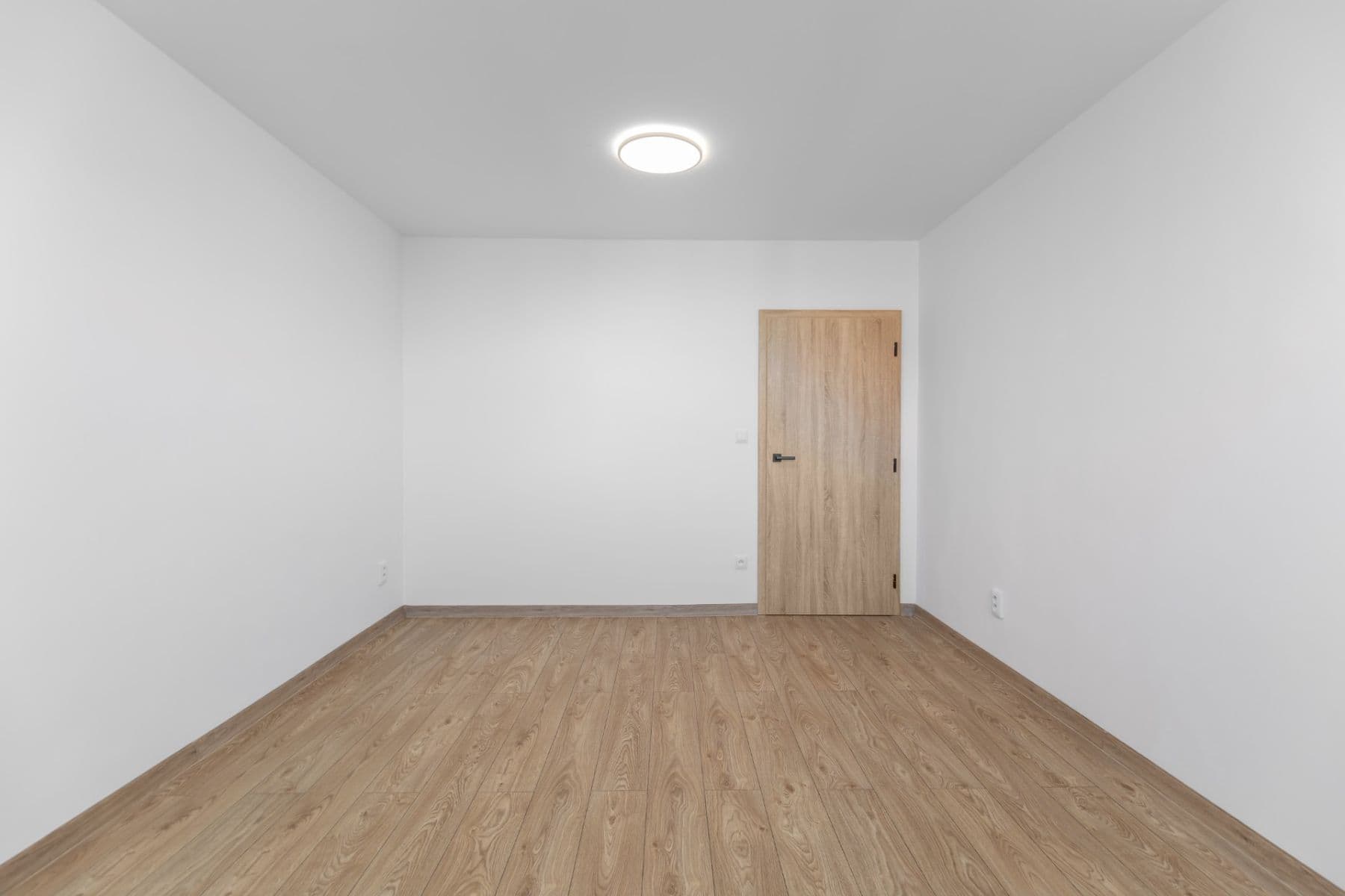 2 bedroom with open-plan kitchen flat for sale, 63 m², Tolstého, Frýdek-Místek, Moravskoslezský Region 2 bedroom with open-plan kitchen flat for sale, 63 m², Tolstého, Frýdek-Místek, Moravskoslezský Region