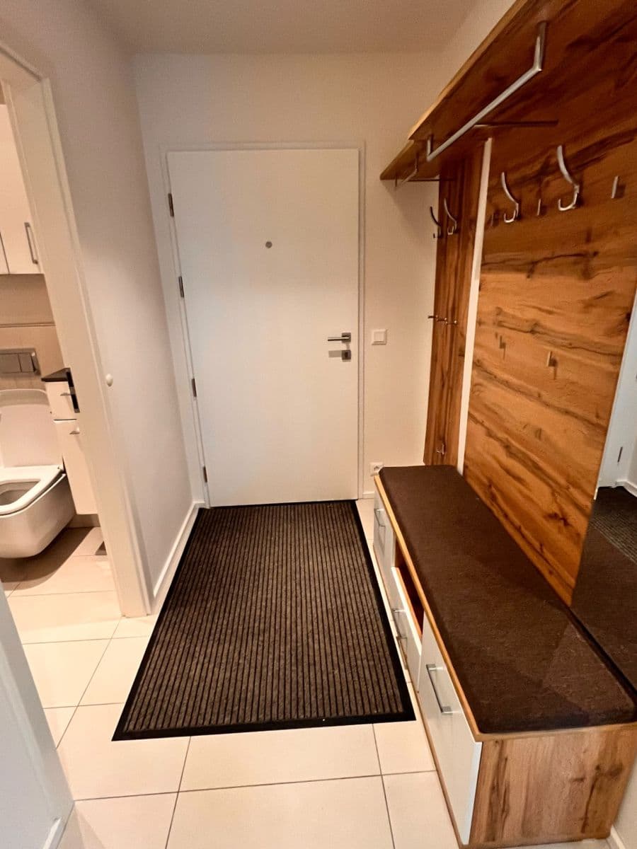2 bedroom with open-plan kitchen flat to rent, 83 m², Archangelská, Prague, Prague 2 bedroom with open-plan kitchen flat to rent, 83 m², Archangelská, Prague, Prague